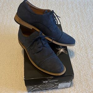 Xray Oxford Shoes size 10.5 navy